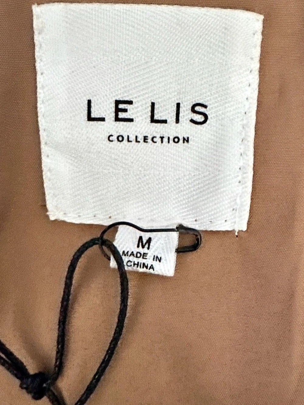 LE LIS Puffer Jacket in Brown Size Medium NWT - Picture 4 of 8